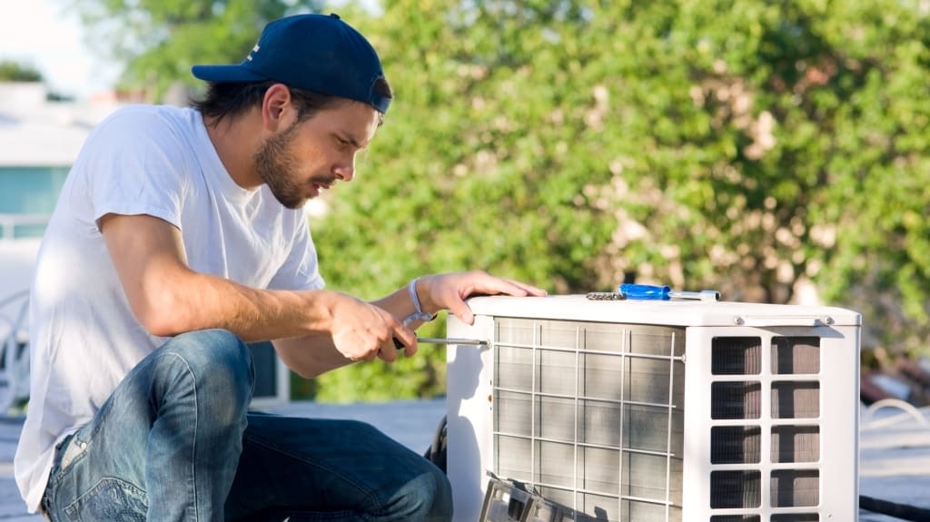 Heat pump maintenance personnel