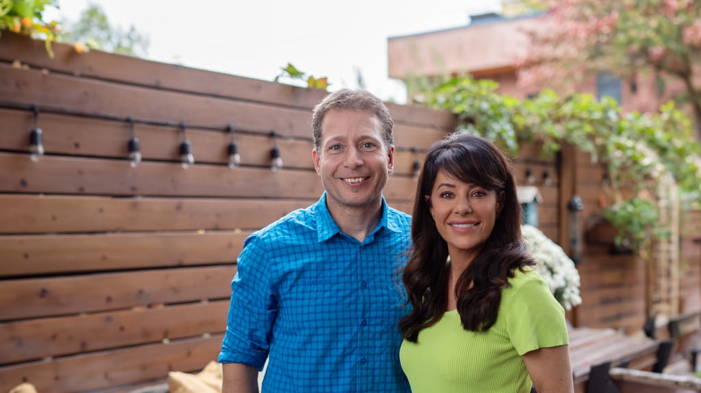 Frédéric Dion avec Marie-Claude Savard, au balado Bienvenue à la maison d'EspaceProprio