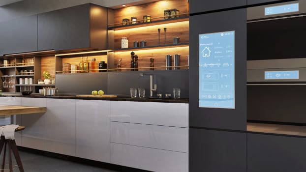 Panneau de commande pour maison intelligente dans cuisine moderne