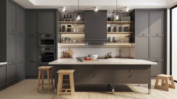 Armoires de cuisine en bois peinturées en gris