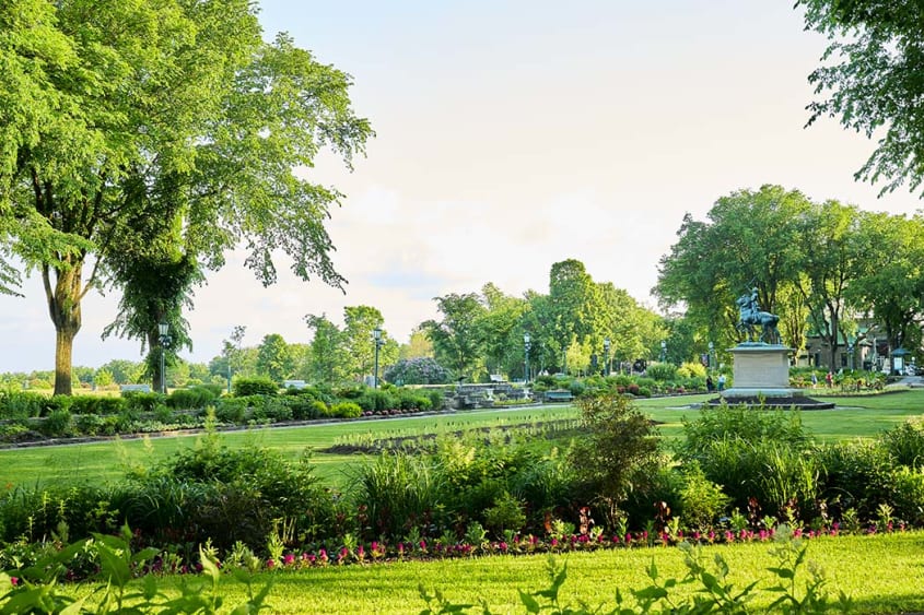 Parc des plaines d’Abraham à Québec en été