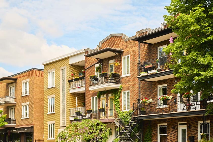 Housing and lofts typical of Québec City