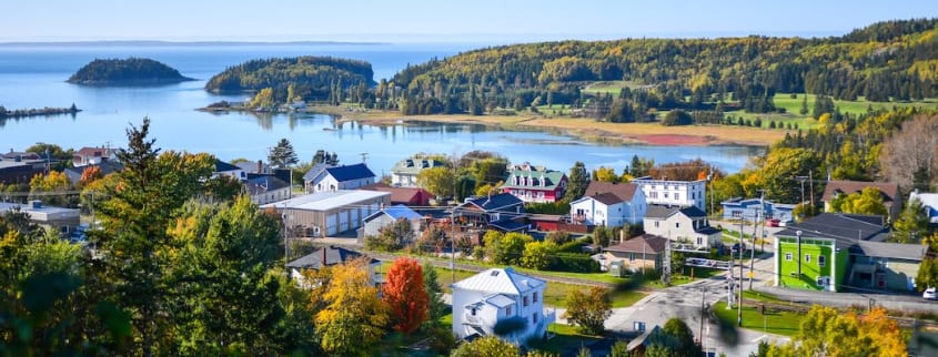 Vue sur la ville du Bic au Bas-Saint-Laurent