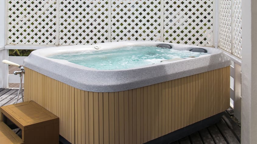 Jacuzzy in a yard